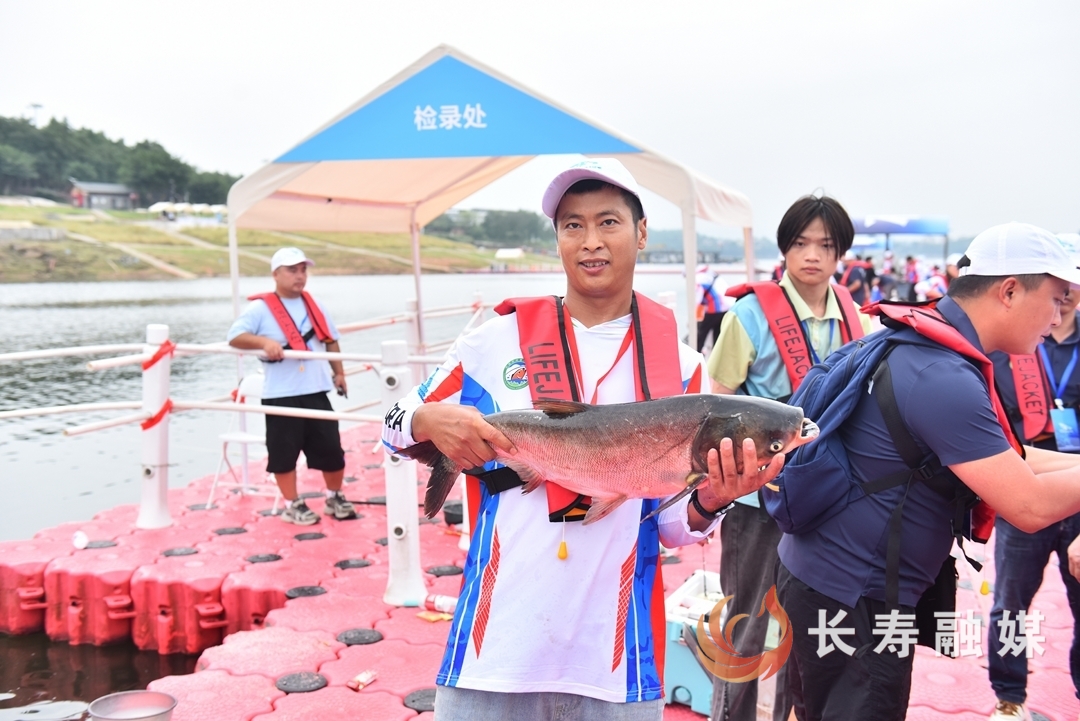 2025长寿湖钓鱼大师赛筏钓落幕1